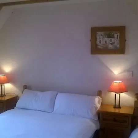 Bayview Holiday No15a * Dunmore East